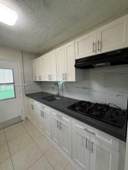 70 NE 202nd Ter T7, Miami Gardens, FL 33179