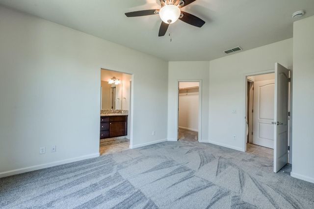 3269 Lahar Lane, Clovis, CA 93619