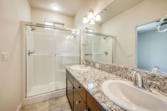 3269 Lahar Lane, Clovis, CA 93619