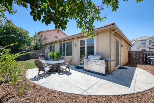 3269 Lahar Lane, Clovis, CA 93619