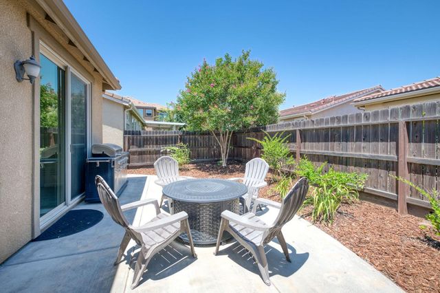 3269 Lahar Lane, Clovis, CA 93619