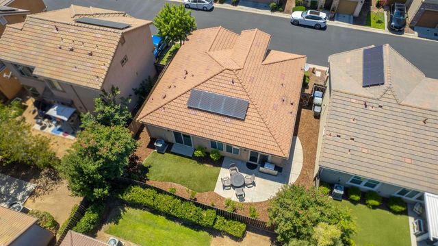 3269 Lahar Lane, Clovis, CA 93619