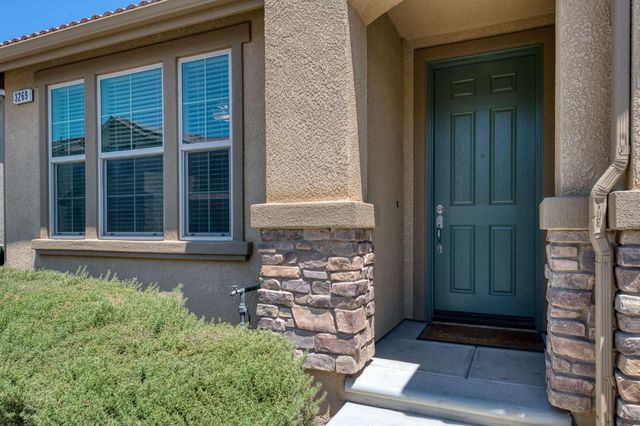 3269 Lahar Lane, Clovis, CA 93619