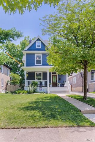 7358 Flora Avenue, Maplewood, MO 63143