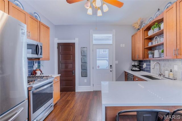 7358 Flora Avenue, Maplewood, MO 63143