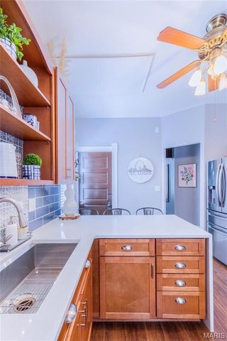 7358 Flora Avenue, Maplewood, MO 63143
