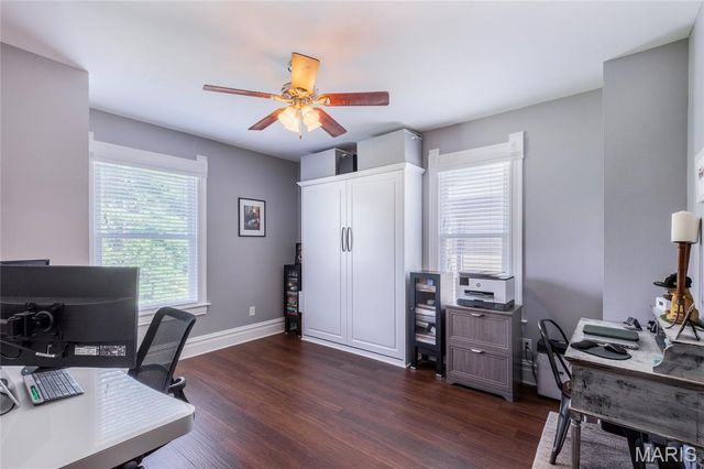 7358 Flora Avenue, Maplewood, MO 63143