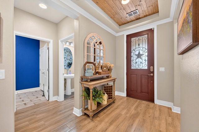 8108 Sanderling Drive, Denton, TX 76207