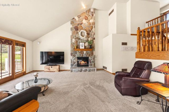 N39W32963 High Hill COURT, Nashotah, WI 53058