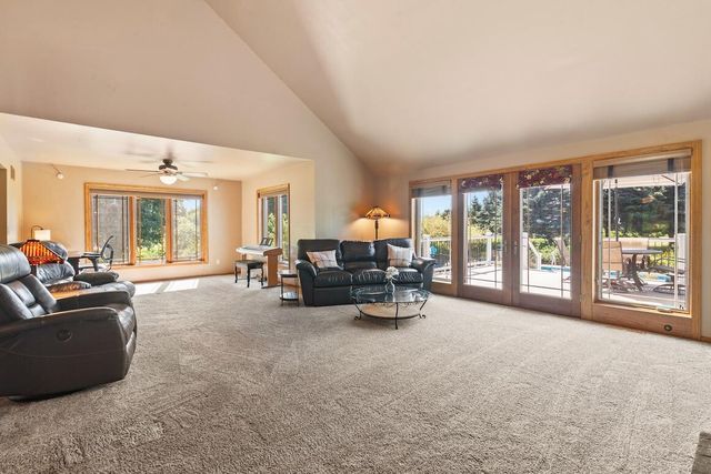 N39W32963 High Hill COURT, Nashotah, WI 53058