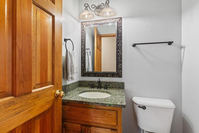 N39W32963 High Hill COURT, Nashotah, WI 53058