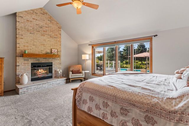 N39W32963 High Hill COURT, Nashotah, WI 53058