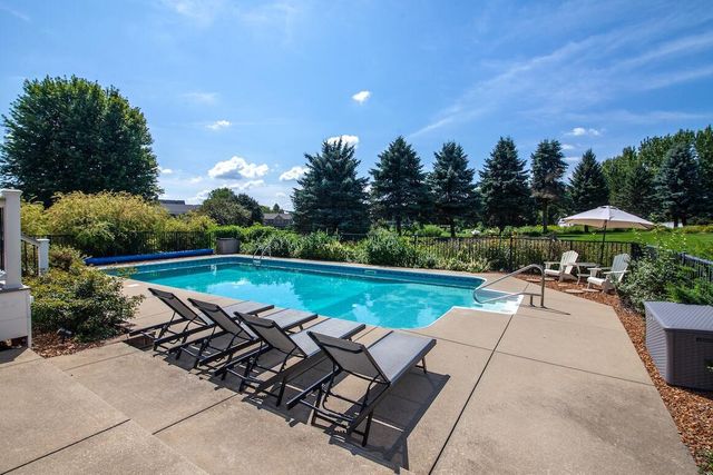 N39W32963 High Hill COURT, Nashotah, WI 53058