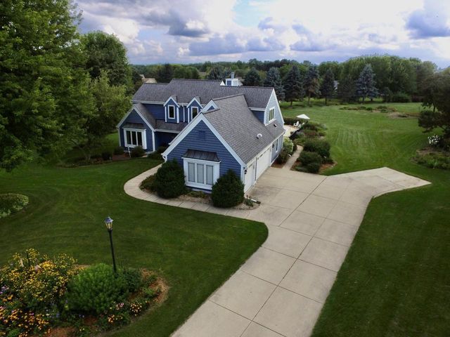 N39W32963 High Hill COURT, Nashotah, WI 53058