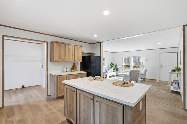 230 Carolina Drive, Saint Stephen, SC 29479