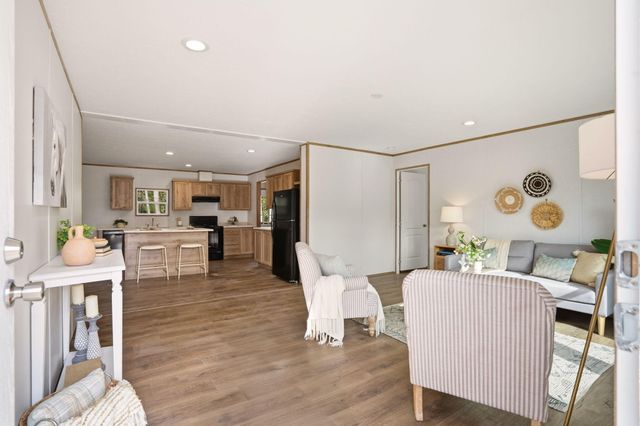 230 Carolina Drive, Saint Stephen, SC 29479