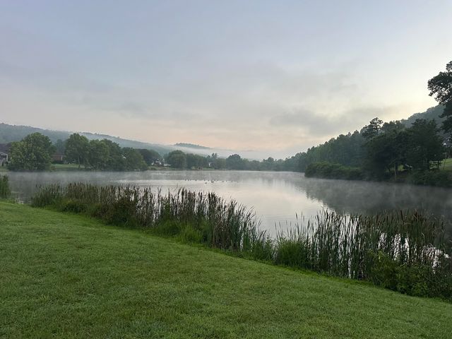 425 Cherokee Lake Drive, Ringgold, GA 30736
