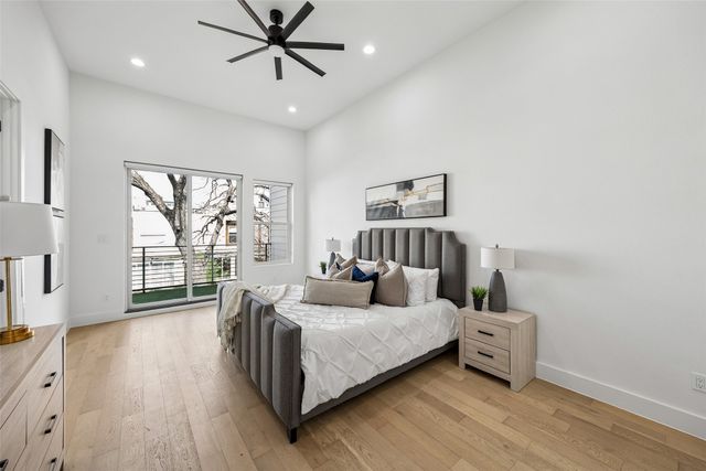 4217 Roseland Avenue, Dallas, TX 75204