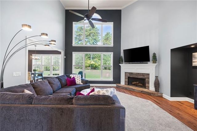 404 Billings Farm Drive, Canton, GA 30115