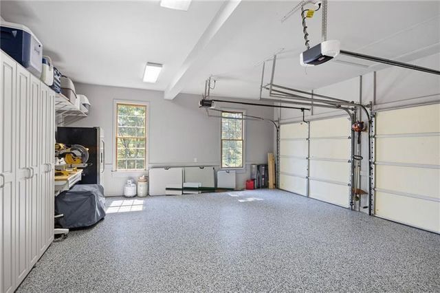 404 Billings Farm Drive, Canton, GA 30115