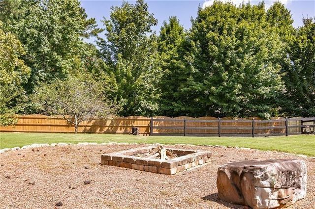 404 Billings Farm Drive, Canton, GA 30115