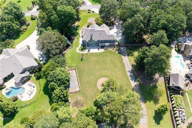 404 Billings Farm Drive, Canton, GA 30115