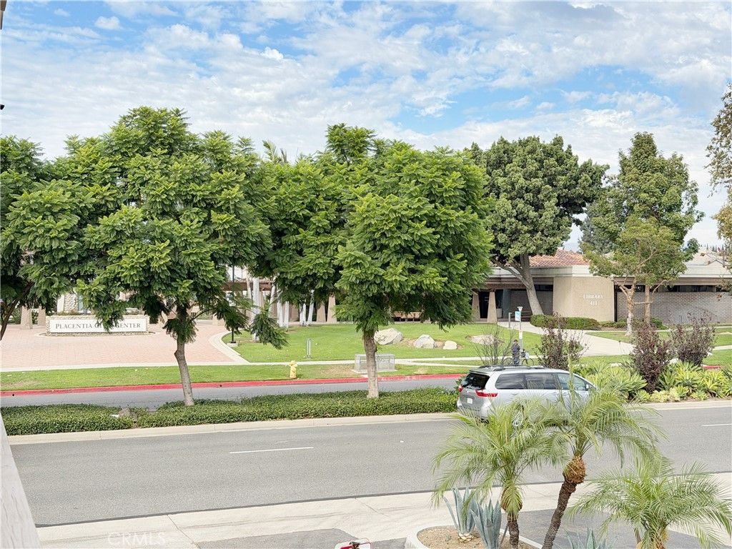 Image 4 of property listing at 212 S Kraemer 2208, Placentia, CA 92870