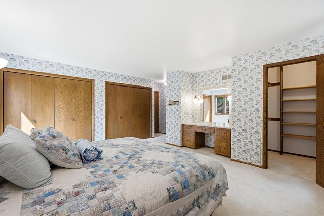 8894 Greenmeadow LANE, Greendale, WI 53129