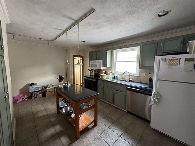 16 Hale Avenue, Medford, MA 02155