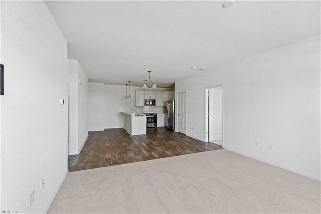 1732 Dromolin Dr Ste 206, Virginia Beach, VA 23456
