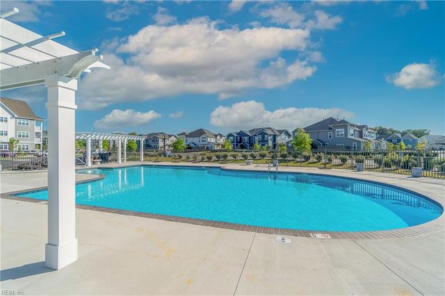 1732 Dromolin Dr Ste 206, Virginia Beach, VA 23456