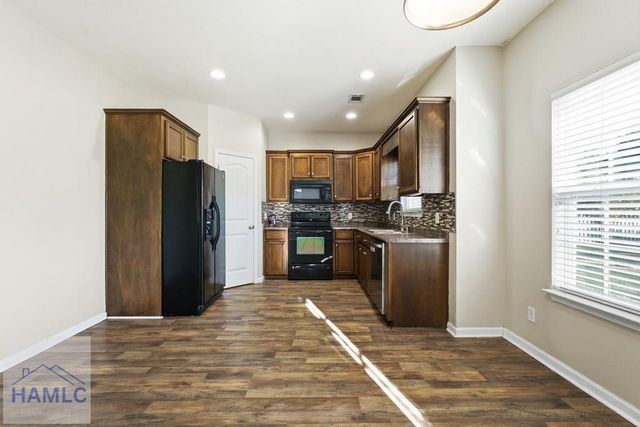 374 Mill Pond Lane SE, Ludowici, GA 31316