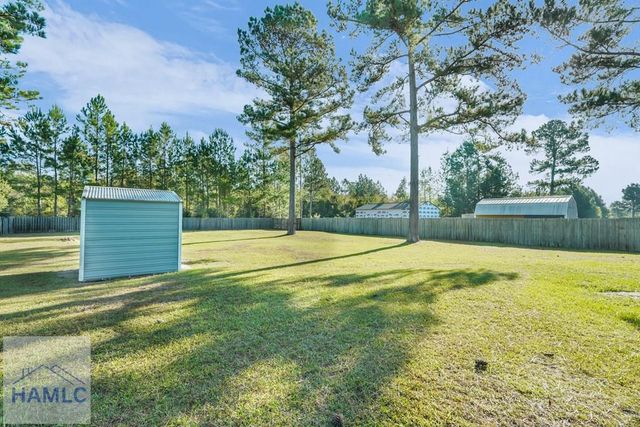 374 Mill Pond Lane SE, Ludowici, GA 31316