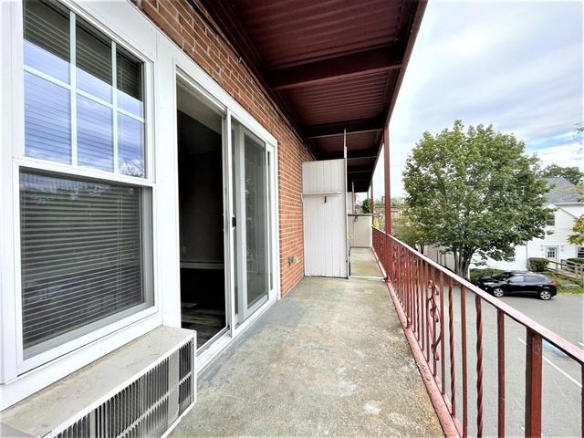 625 Main Street 18, Reading, MA 01867