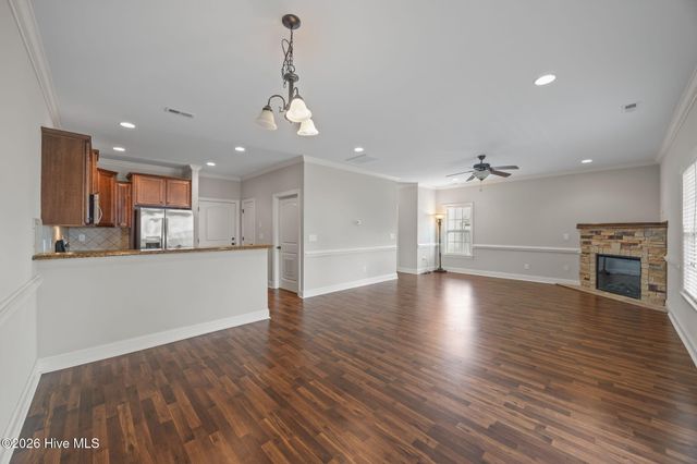 2019 Leighton Drive A, Greenville, NC 27834