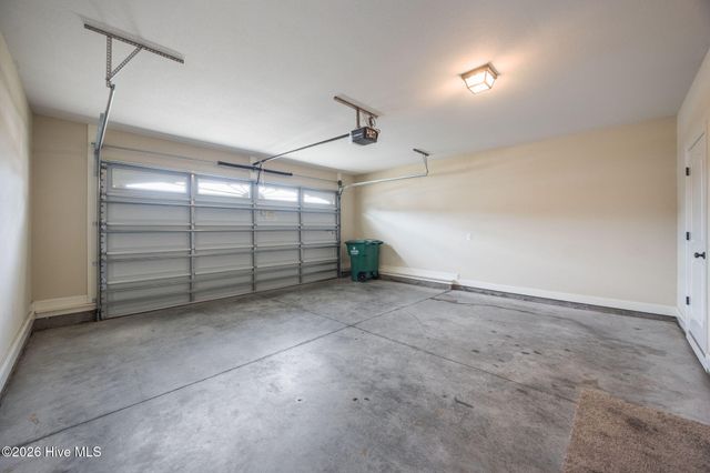 2019 Leighton Drive A, Greenville, NC 27834