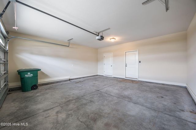 2019 Leighton Drive A, Greenville, NC 27834