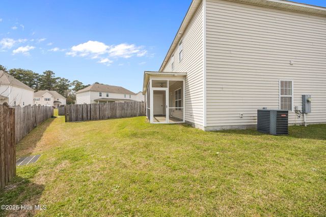 2019 Leighton Drive A, Greenville, NC 27834