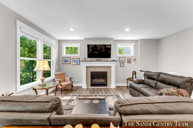 17952 Spring Tree Court, Spring Lake Twp, MI 49456