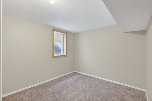 1348 Sheridan Avenue N, Minneapolis, MN 55411