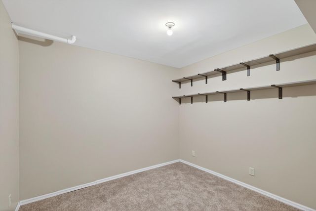 1348 Sheridan Avenue N, Minneapolis, MN 55411