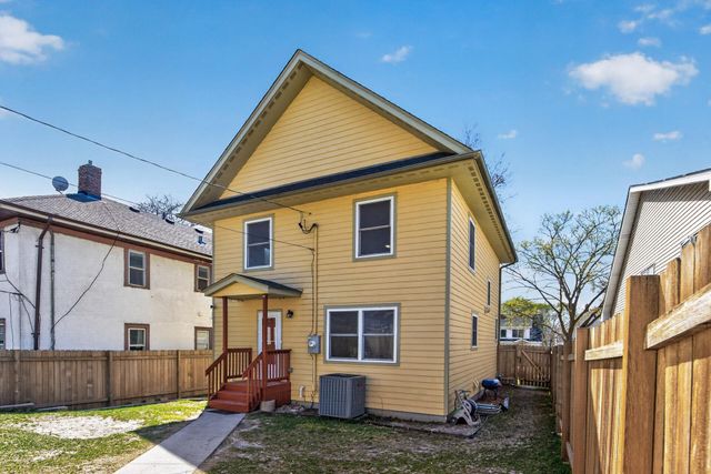 1348 Sheridan Avenue N, Minneapolis, MN 55411