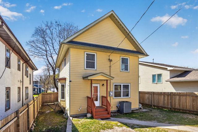 1348 Sheridan Avenue N, Minneapolis, MN 55411