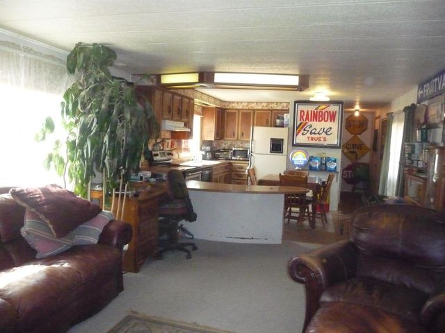 23912 S B St, Cheney, WA 99004