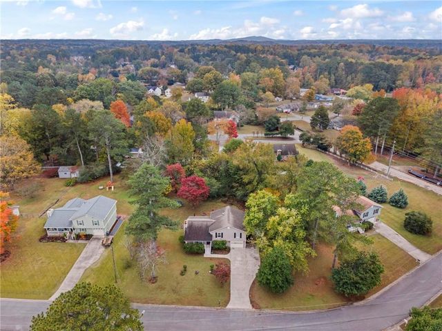 4593 Mars NW Court, Acworth, GA 30101