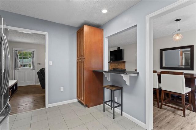 4593 Mars NW Court, Acworth, GA 30101