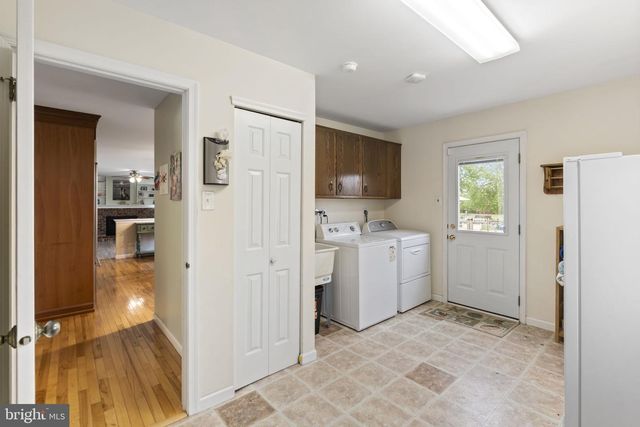 2034 BUCKINGHAM DR, Jamison, PA 18929