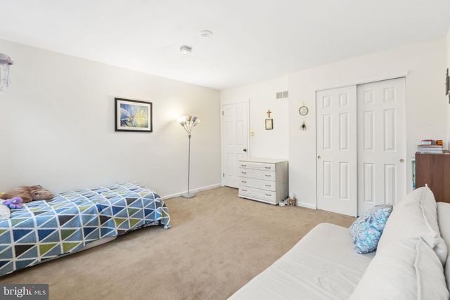2034 BUCKINGHAM DR, Jamison, PA 18929