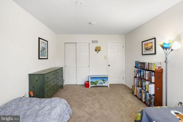2034 BUCKINGHAM DR, Jamison, PA 18929