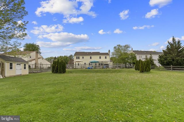 2034 BUCKINGHAM DR, Jamison, PA 18929
